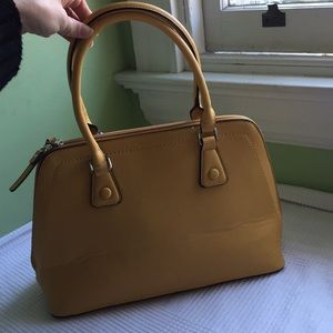 Never worn yellow hand bag